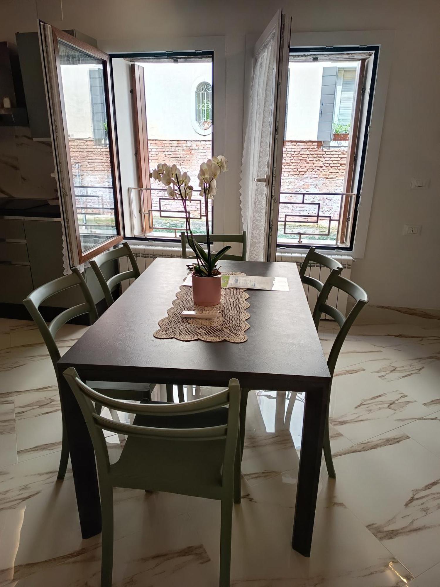 Ca Lucia Canal View البندقية المظهر الخارجي الصورة